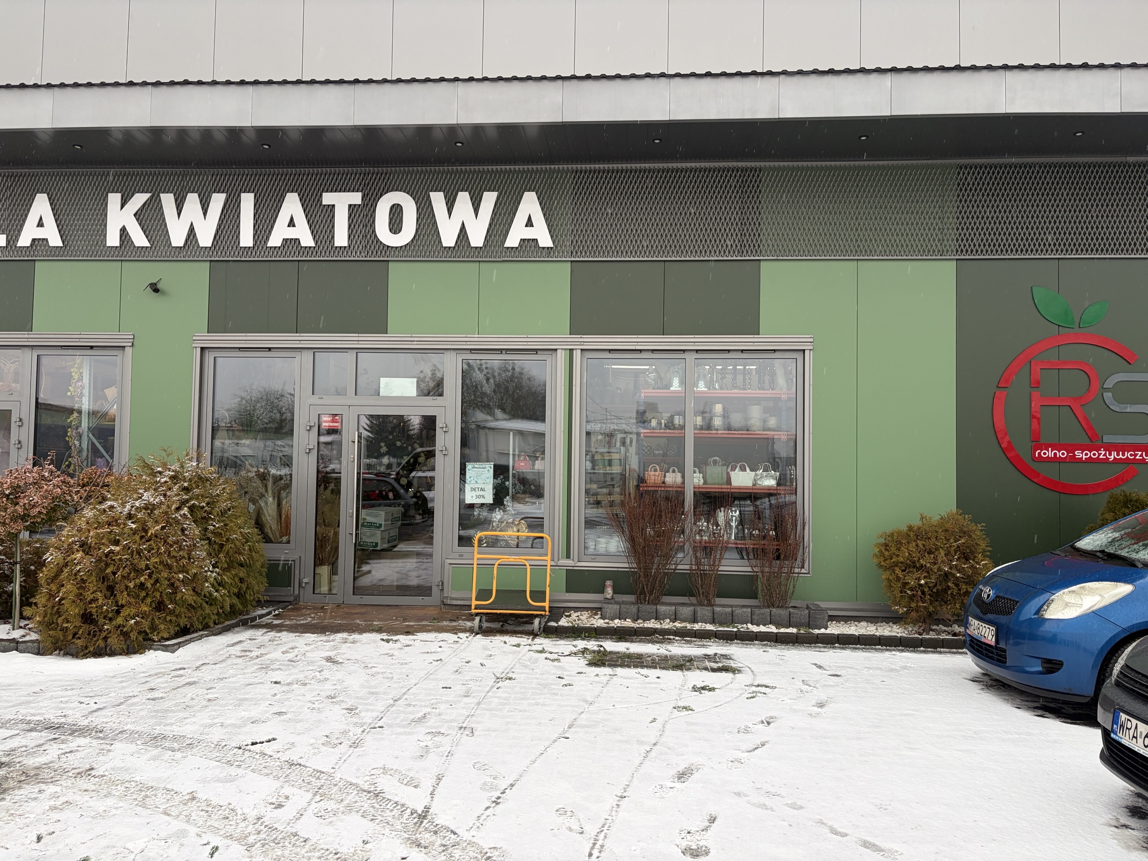 Hurtownia florystyczna zewnatrz